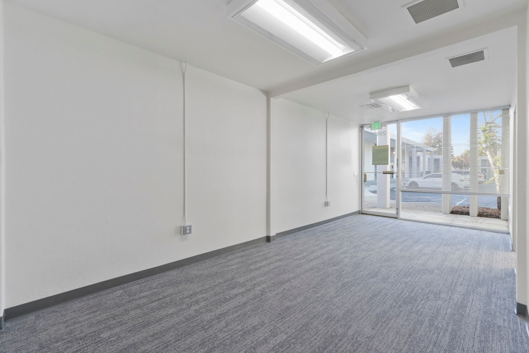2910-2960 Scott Blvd, Santa Clara, CA à louer Photo de l’immeuble– Image 1 sur 19