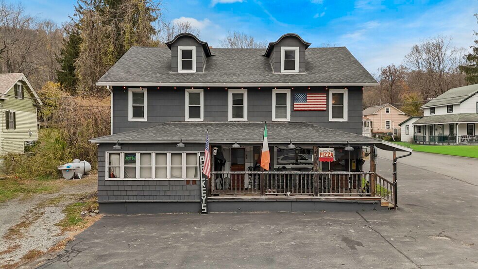553 County Road 94, Hankins, NY à vendre - Photo de l’immeuble – Image 2 sur 47