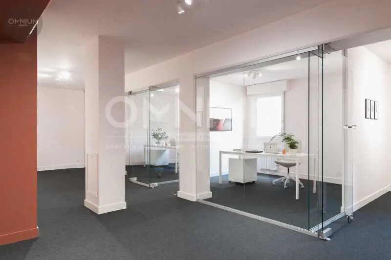 Bureau dans Lyon à louer Photo intérieure– Image 1 sur 9