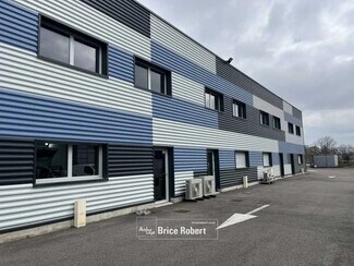 Plus de détails pour Bureau, Local d'activités à louer