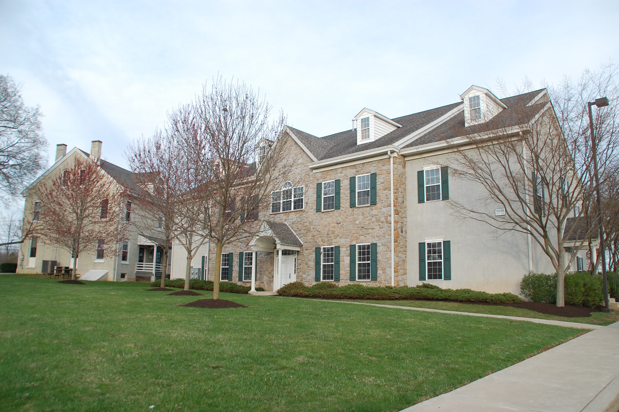 1003 Egypt Rd, Phoenixville, PA à louer Photo de l’immeuble– Image 1 sur 3