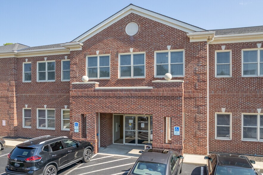 5150 E Galbraith Rd, Cincinnati, OH à louer - Photo de l’immeuble – Image 3 sur 5
