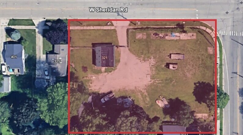 321 W Sheridan Rd, Lansing, MI à vendre - Photo de l’immeuble – Image 3 sur 4