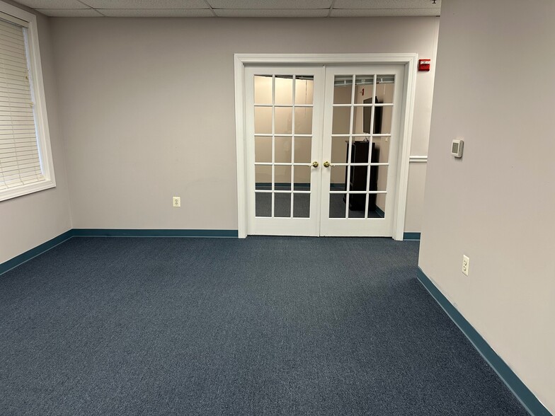 4004 Genesee Pl, Woodbridge, VA à louer - Photo intérieure – Image 3 sur 11