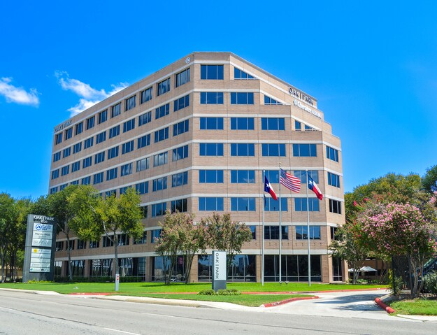 1020 NE Loop 410, San Antonio, TX à louer - Photo de l’immeuble – Image 2 sur 23