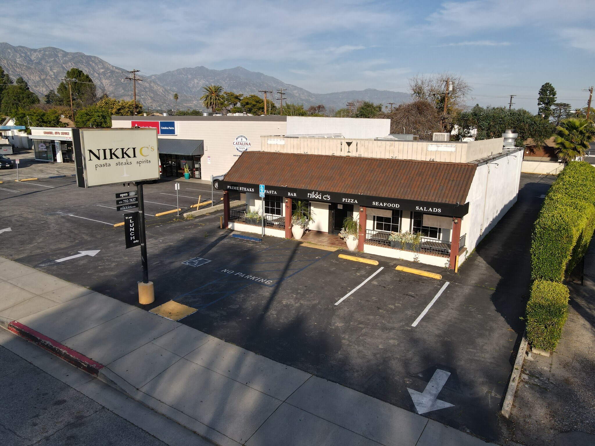 470 S Rosemead Blvd, Pasadena, CA à vendre Photo principale– Image 1 sur 22