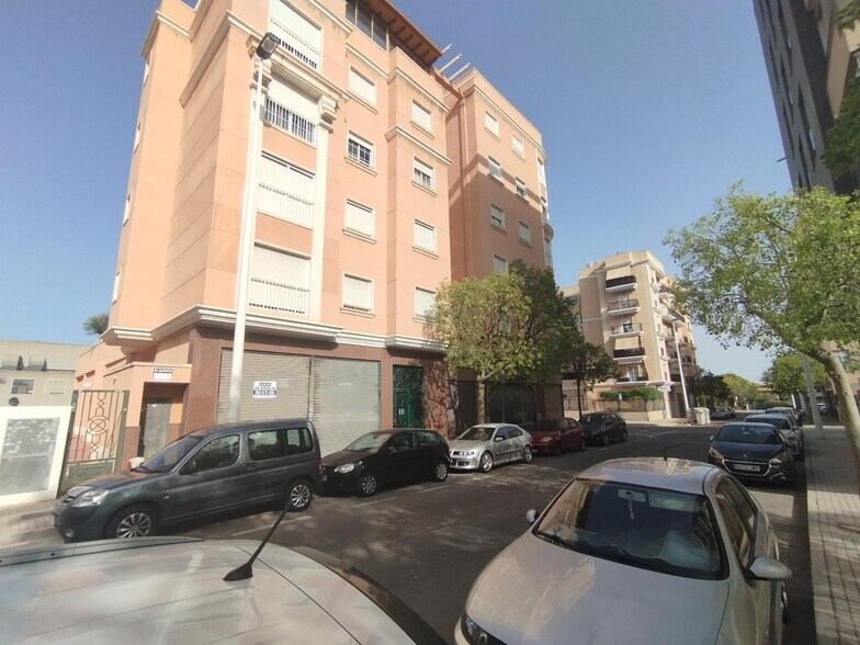 Carrer Baltasar Brotons García, 5, Elche, Alicante à louer - Photo de l’immeuble – Image 3 sur 26