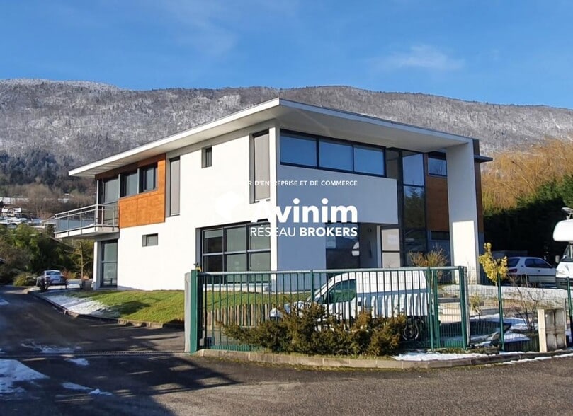 Bureau dans Sevrier à vendre - Photo de l’immeuble – Image 1 sur 12