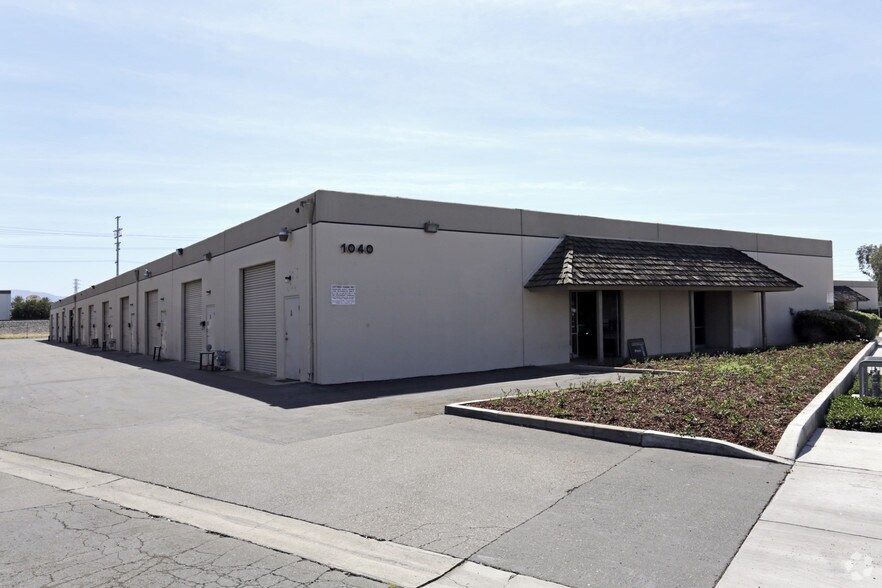 1040 N Grove St, Anaheim, CA à louer - Photo principale – Image 1 sur 6
