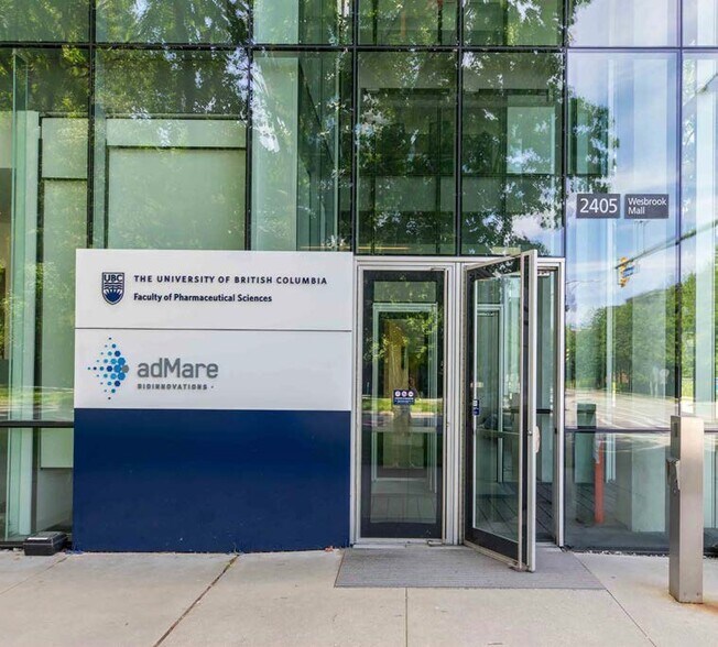 2405 Wesbrook Mall, Vancouver, BC à louer - Photo de l’immeuble – Image 2 sur 9