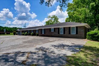 Plus de détails pour 333 Jefferson St, Whiteville, NC - Bureau à vendre