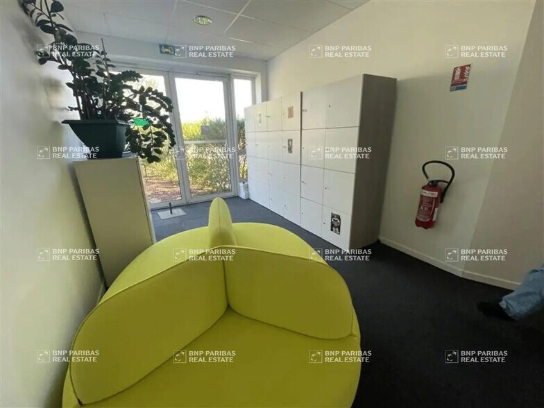 Bureau dans Montpellier à louer - Photo de l’immeuble – Image 3 sur 33