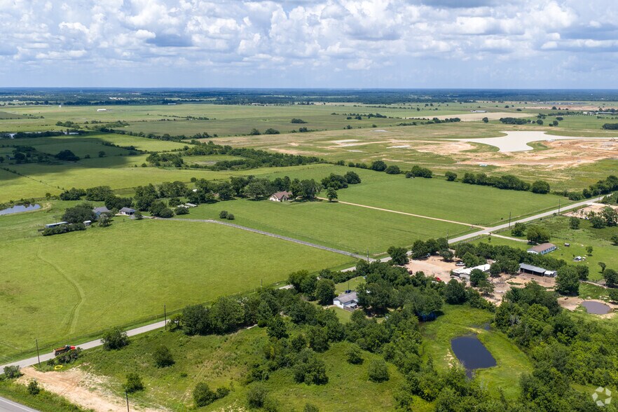 32810 Knebel Rd, Waller, TX à vendre - Photo de l’immeuble – Image 1 sur 23