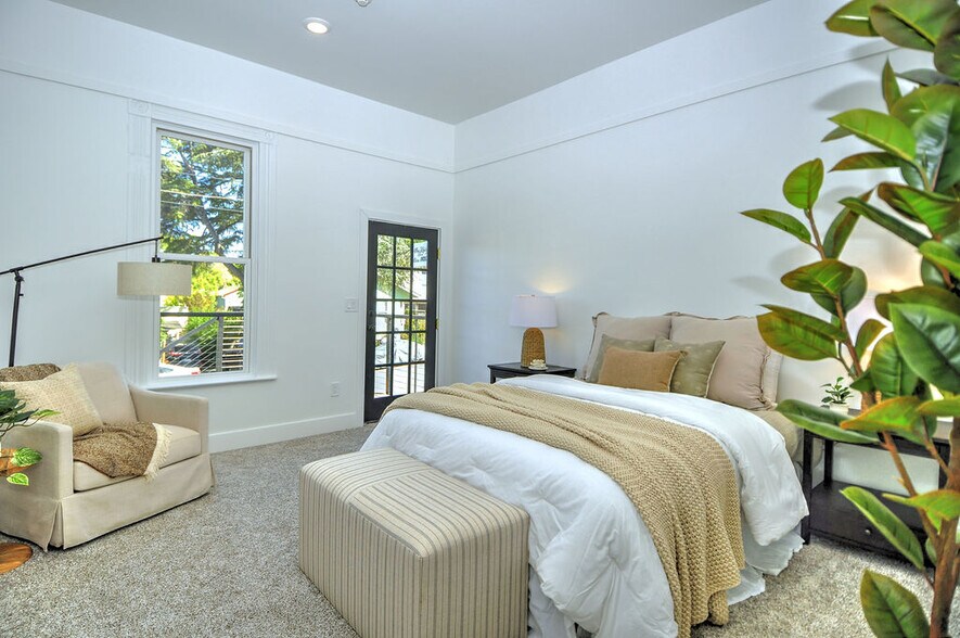1700 Osos St, San Luis Obispo, CA à vendre - Photo de l’immeuble – Image 3 sur 46