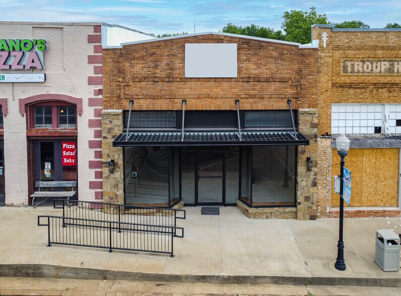 125 W Duval St, Troup, TX à vendre - Photo de l’immeuble – Image 1 sur 41