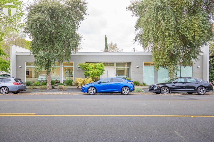 1122 S St, Sacramento, CA à vendre - Photo principale – Image 1 sur 20