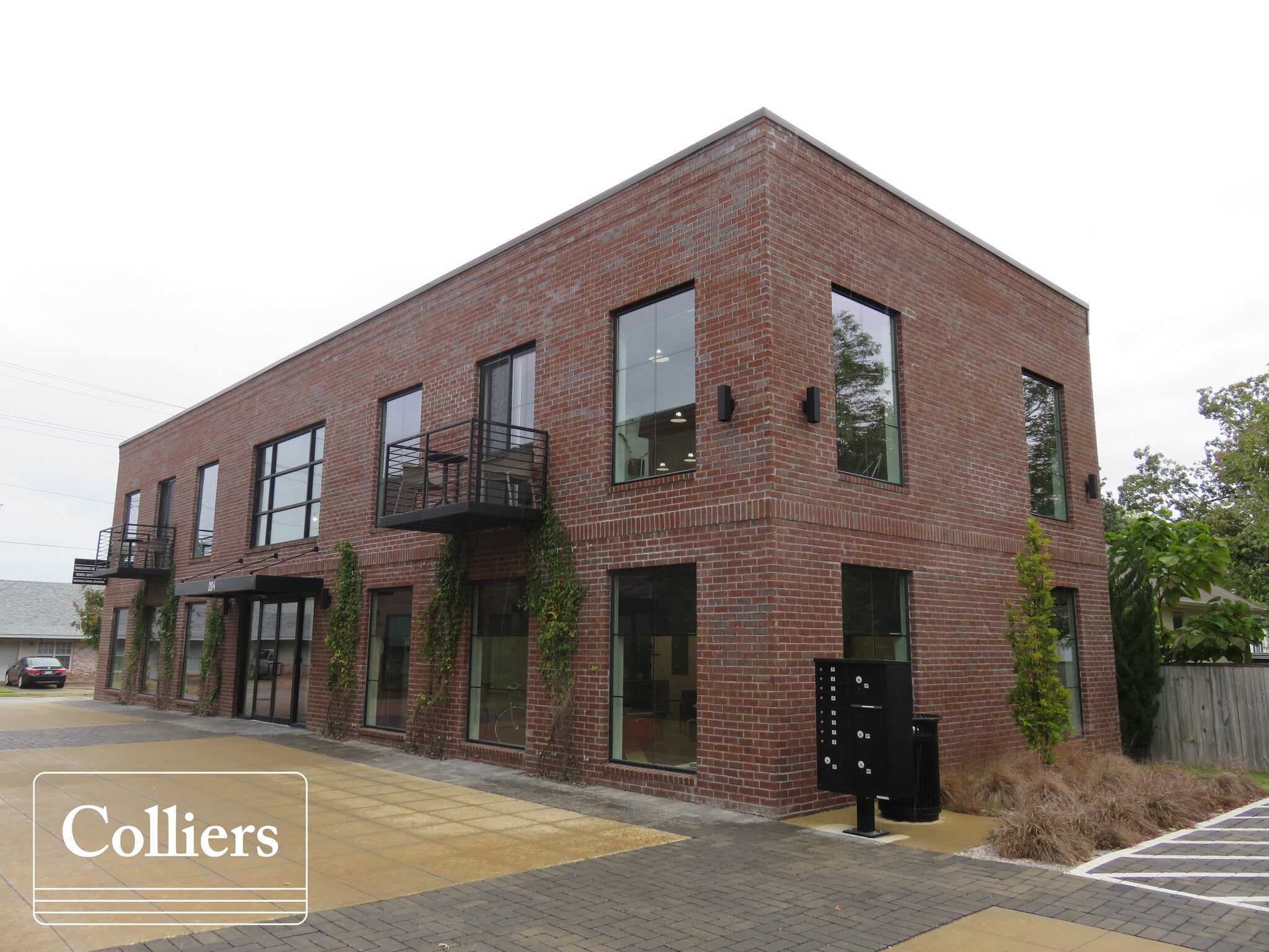 204 SE 6th St, Bentonville, AR à vendre Photo intérieure– Image 1 sur 16