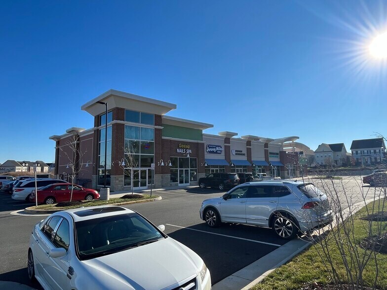10322 Bristow Station Dr, Bristow, VA à louer - Photo de l’immeuble – Image 3 sur 11