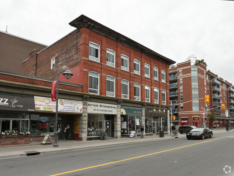 366-370 Bank St, Ottawa, ON à louer - Photo de l’immeuble – Image 2 sur 6