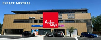 Plus de détails pour Local commercial à louer