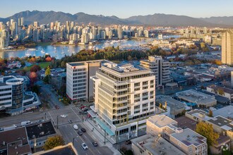 988 W Broadway, Vancouver, BC - VUE AÉRIENNE  vue de carte