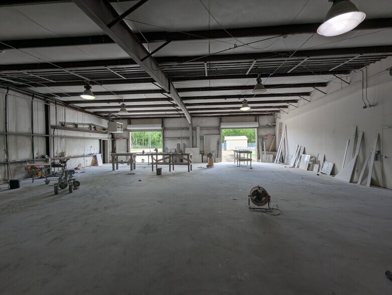 6095 College St, Beaumont, TX à louer - Photo de l’immeuble – Image 2 sur 68
