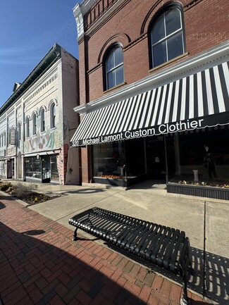 Plus de détails pour 320 Virginia Ave, Clarksville, VA - Local d'activités à louer