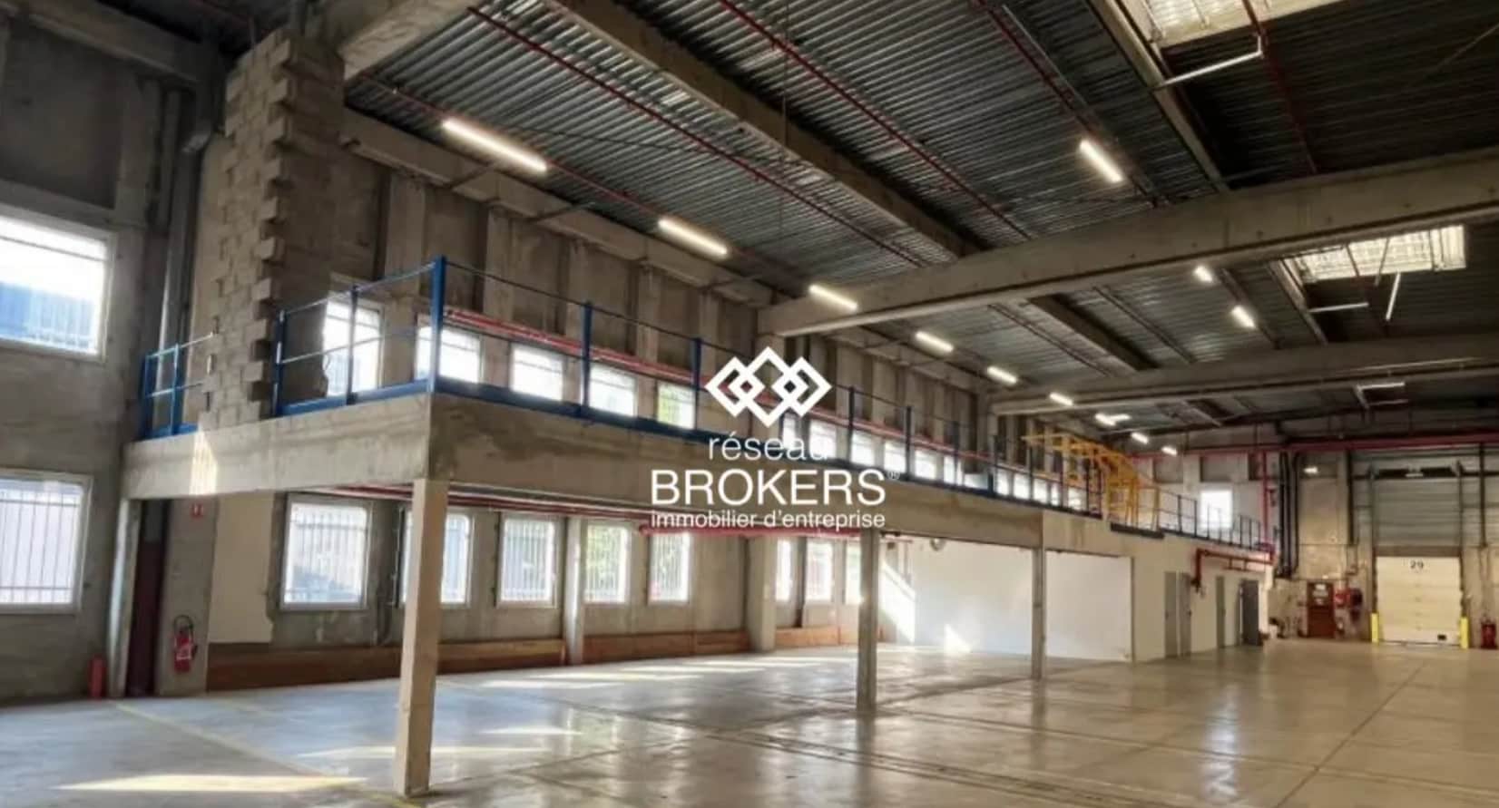 Industriel/Logistique dans Vénissieux à louer Photo intérieure– Image 1 sur 3