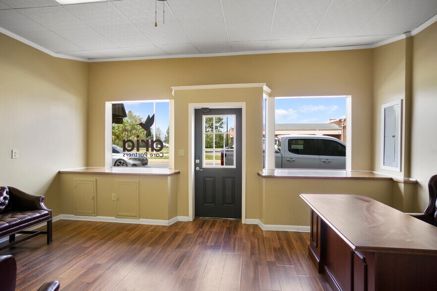 20735 Central Ave E, Blountstown, FL à vendre - Photo de l’immeuble – Image 3 sur 11
