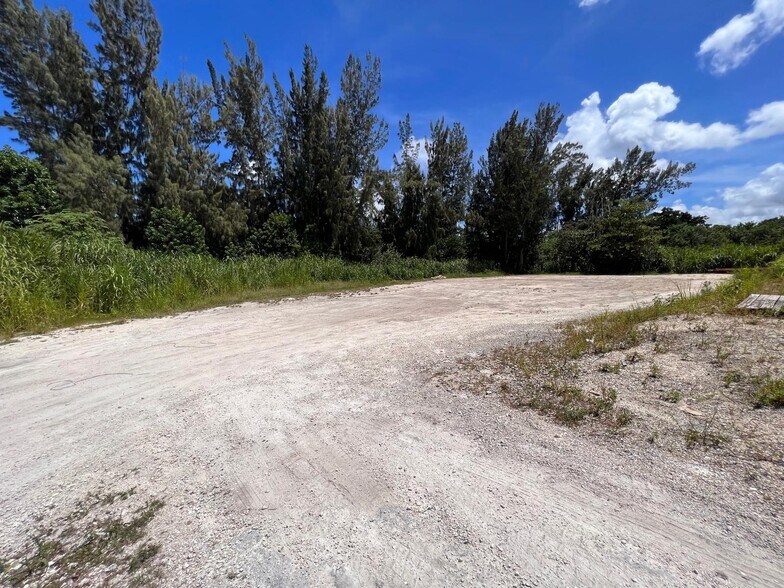 29055 SW 107th Ave, Homestead, FL à vendre - Photo de l’immeuble – Image 3 sur 44