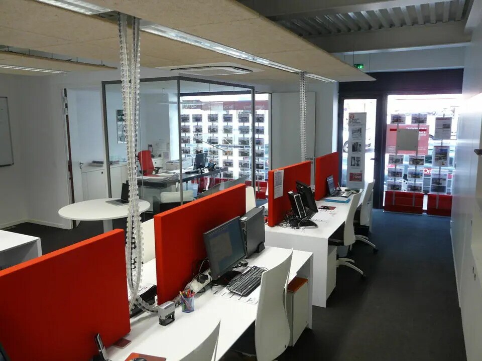 Local commercial dans Romans-sur-Isère à vendre Photo intérieure– Image 1 sur 11