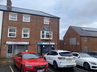 Plus de détails pour 12 St Johns Sq, Daventry - Local commercial à louer