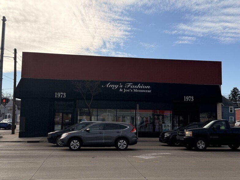 1973 Division Ave S, Grand Rapids, MI à vendre - Photo de l’immeuble – Image 1 sur 2