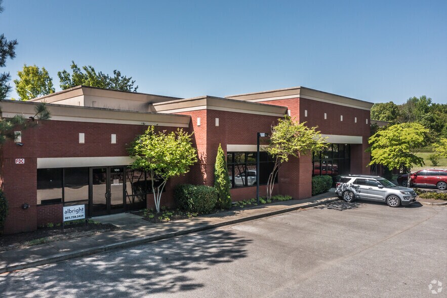 3740 Business Drive, Germantown, TN à louer - Photo principale – Image 1 sur 8