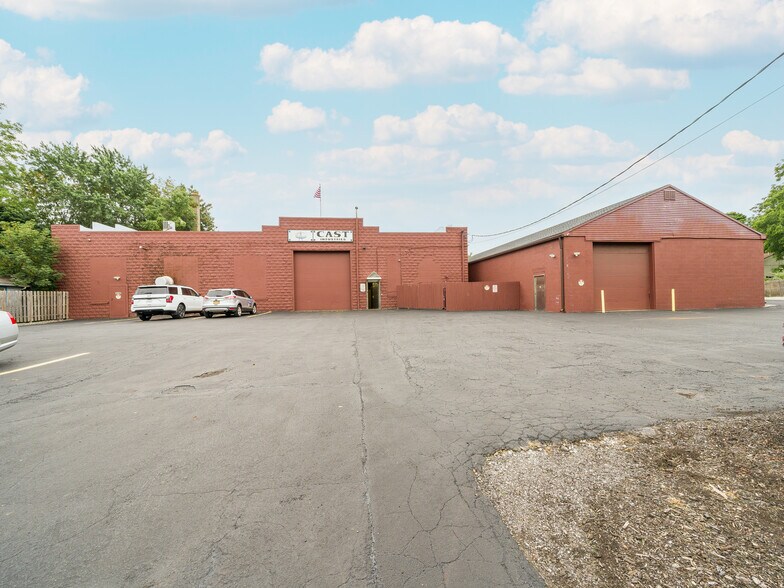 305 Tremont St, Rochester, NY à louer - Photo de l’immeuble – Image 2 sur 6