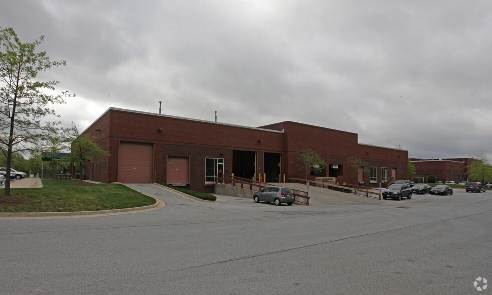 22610 Gateway Center Dr, Clarksburg, MD à louer - Photo de l’immeuble – Image 3 sur 6
