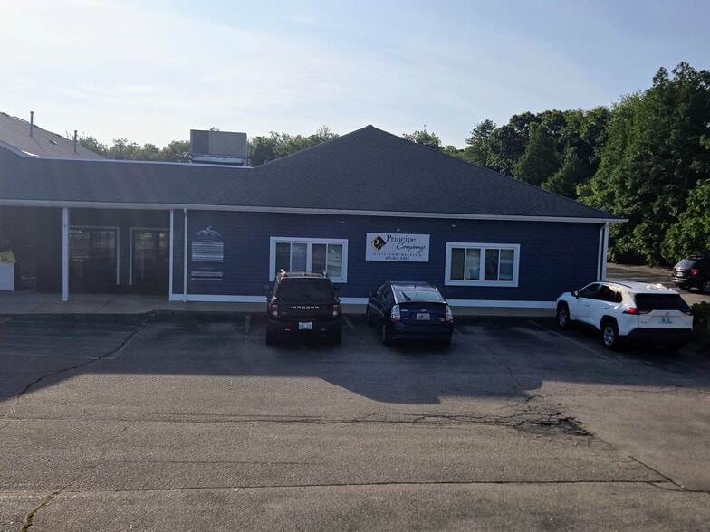 140 Point Judith Rd, Narragansett, RI à louer - Photo de l’immeuble – Image 3 sur 22