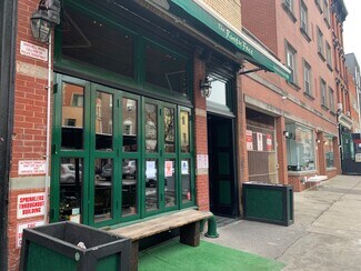 Plus de détails pour 188 Grand St, Brooklyn, NY - Local commercial à louer