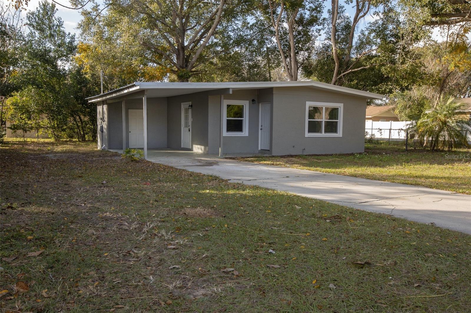 609 Masters Ave, Wildwood, FL à vendre Photo principale– Image 1 sur 2