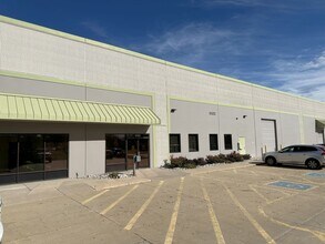 6325 Spine Rd, Boulder, CO à louer Photo de l’immeuble– Image 1 sur 7