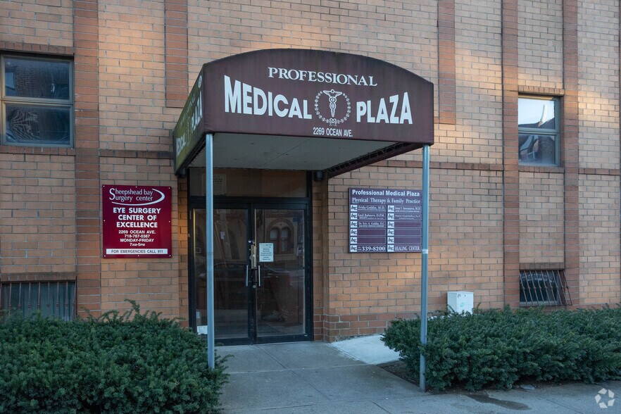 2269 Ocean Ave, Brooklyn, NY à louer - Photo de l’immeuble – Image 3 sur 12