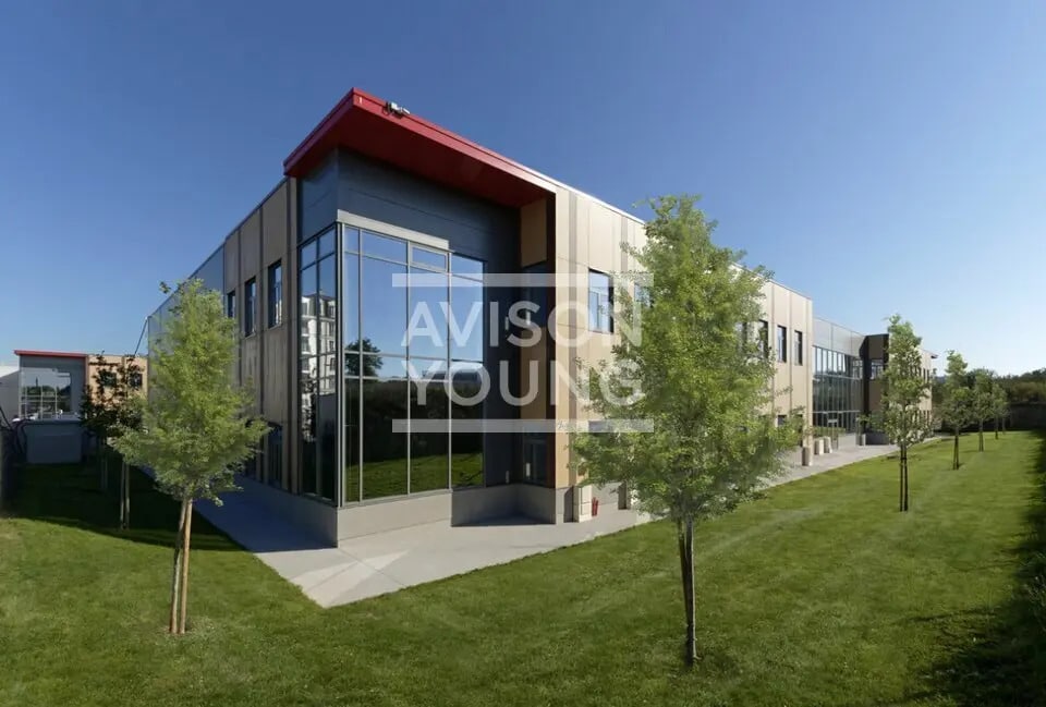 Local d’activités dans Le Blanc-Mesnil à louer Photo de l’immeuble– Image 1 sur 5