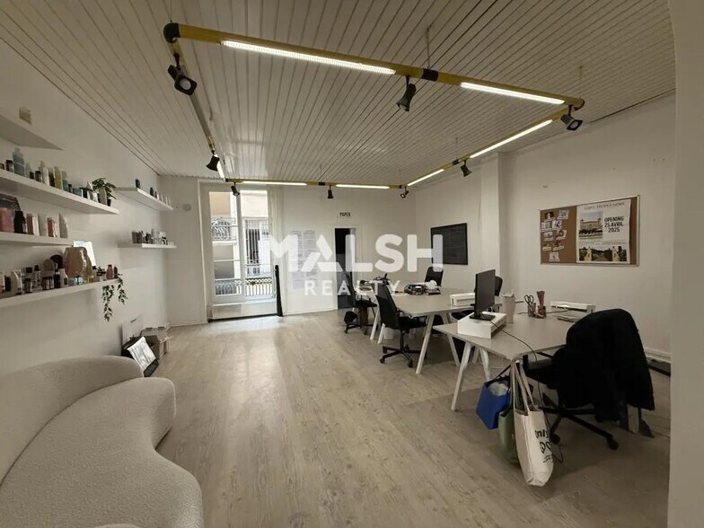 Bureau dans Lyon à louer - Photo de l’immeuble – Image 2 sur 16