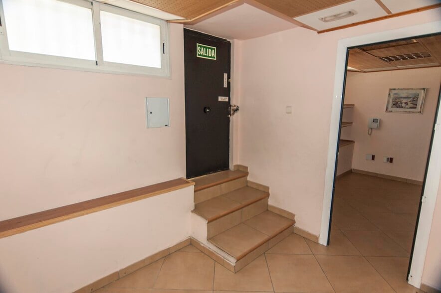 View Photo