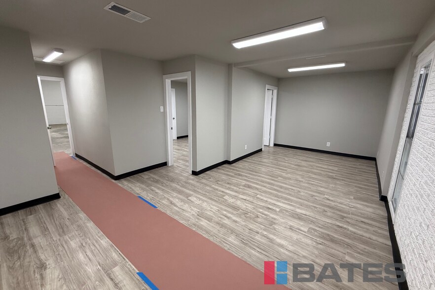 2815 National Dr, Garland, TX à louer - Photo intérieure – Image 3 sur 7