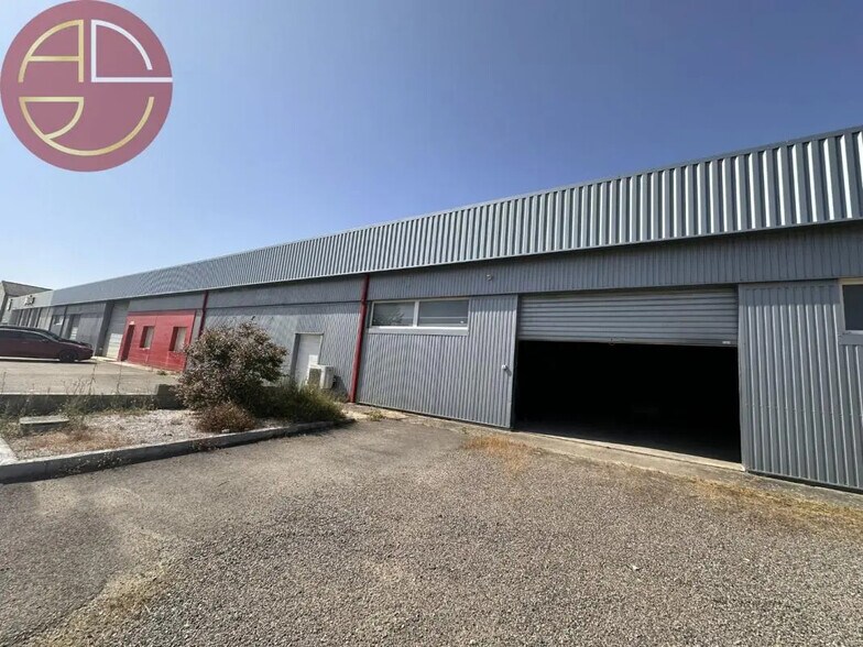 Industriel/Logistique dans L'ISLE-JOURDAIN à louer - Photo de l’immeuble – Image 1 sur 9
