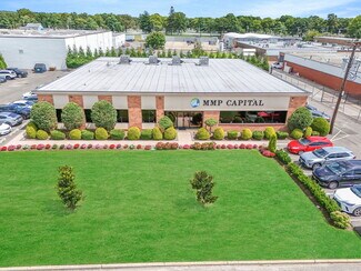 Plus de détails pour 19 Engineers Ln, Farmingdale, NY - Bureau à louer