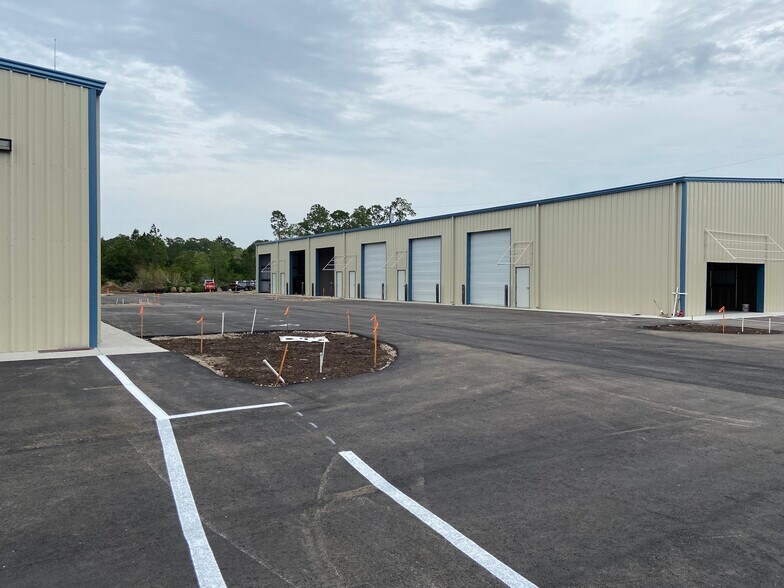 125 Dobbs Business Cir, Saint Augustine, FL à louer - Photo de l’immeuble – Image 2 sur 7