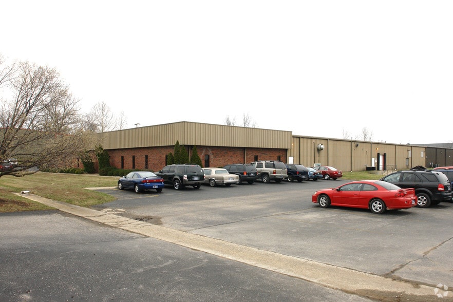 1638 Production Rd, Jeffersonville, IN à vendre - Photo principale – Image 1 sur 7
