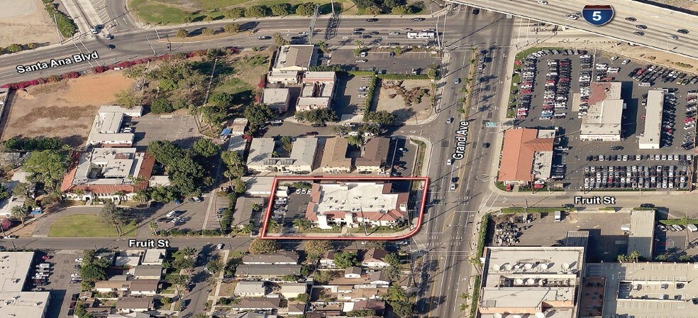 902 N Grand Ave, Santa Ana, CA à vendre - Aérien – Image 3 sur 28